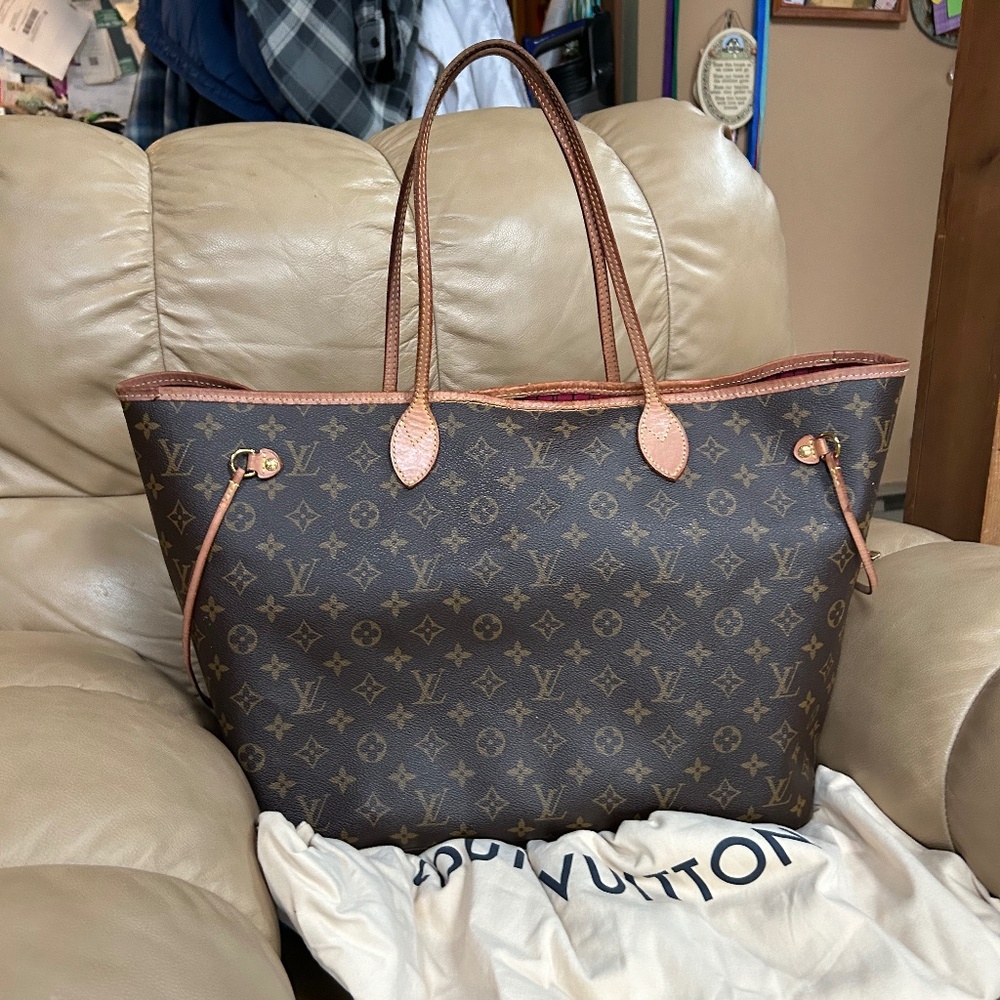 💞💞XXL Louis Vuitton Neverfull GM monogram PIVIONE INTERIOR🩷 - Picture 6 of 16